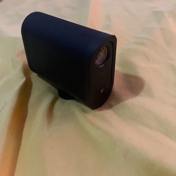 Video Camera - Picture 3 of 5